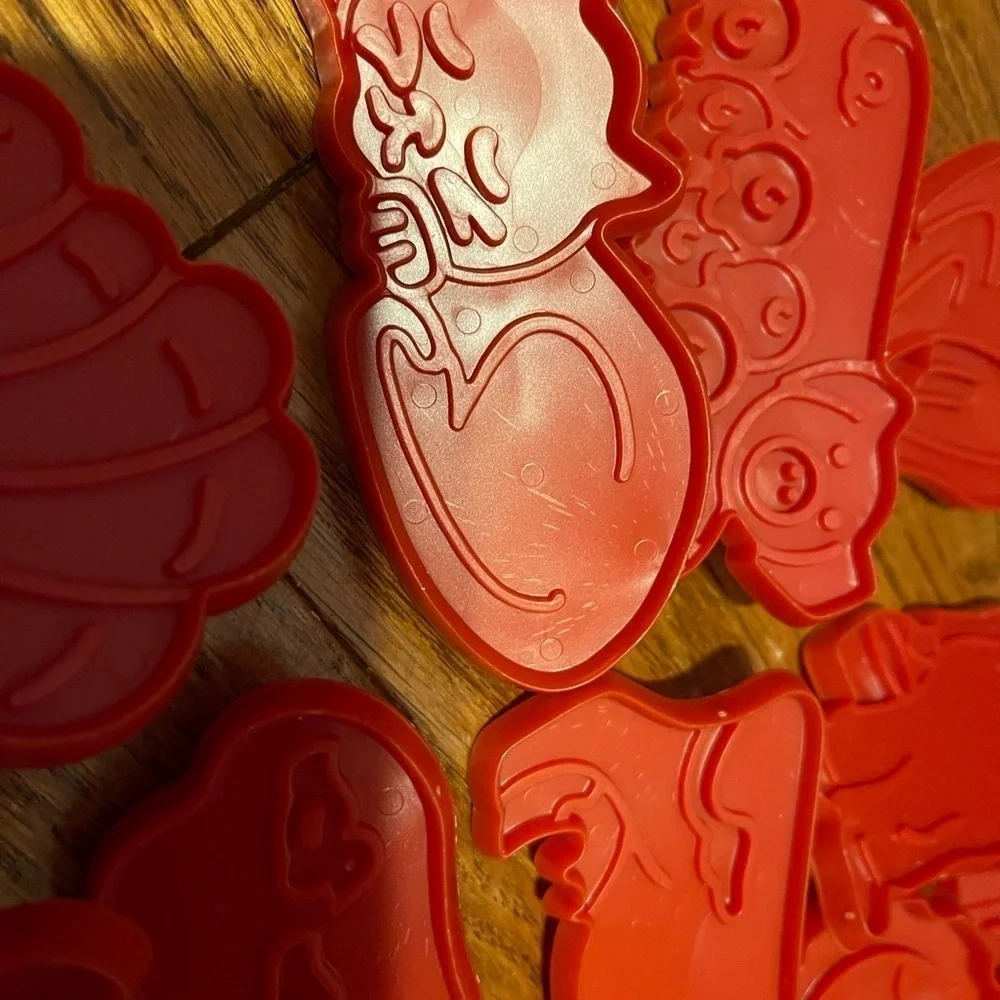 Chilton Old McDonald's Farm 11 Red Cookie Cutters..Old Mac Donald, Barn, Rooster